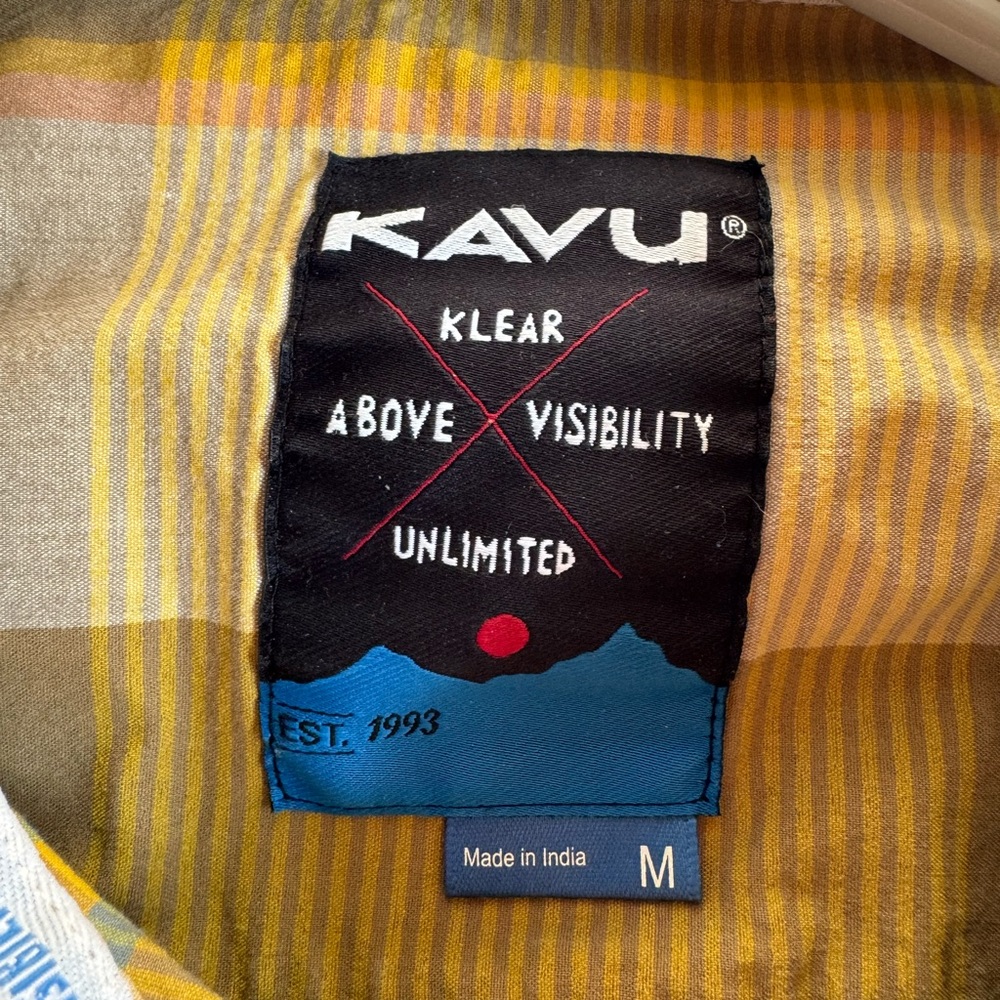 Kavu Men's Sun Shirt - Size M - EUC - Picture 2 of 5